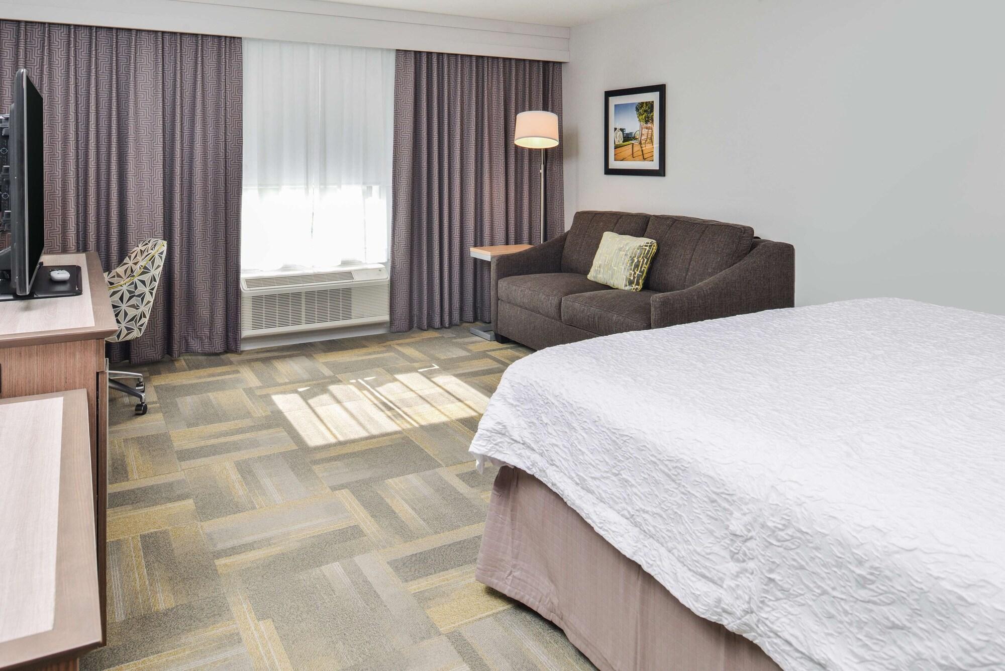 Hampton Inn And Suites Altoona-Des Moines By Hilton Εξωτερικό φωτογραφία