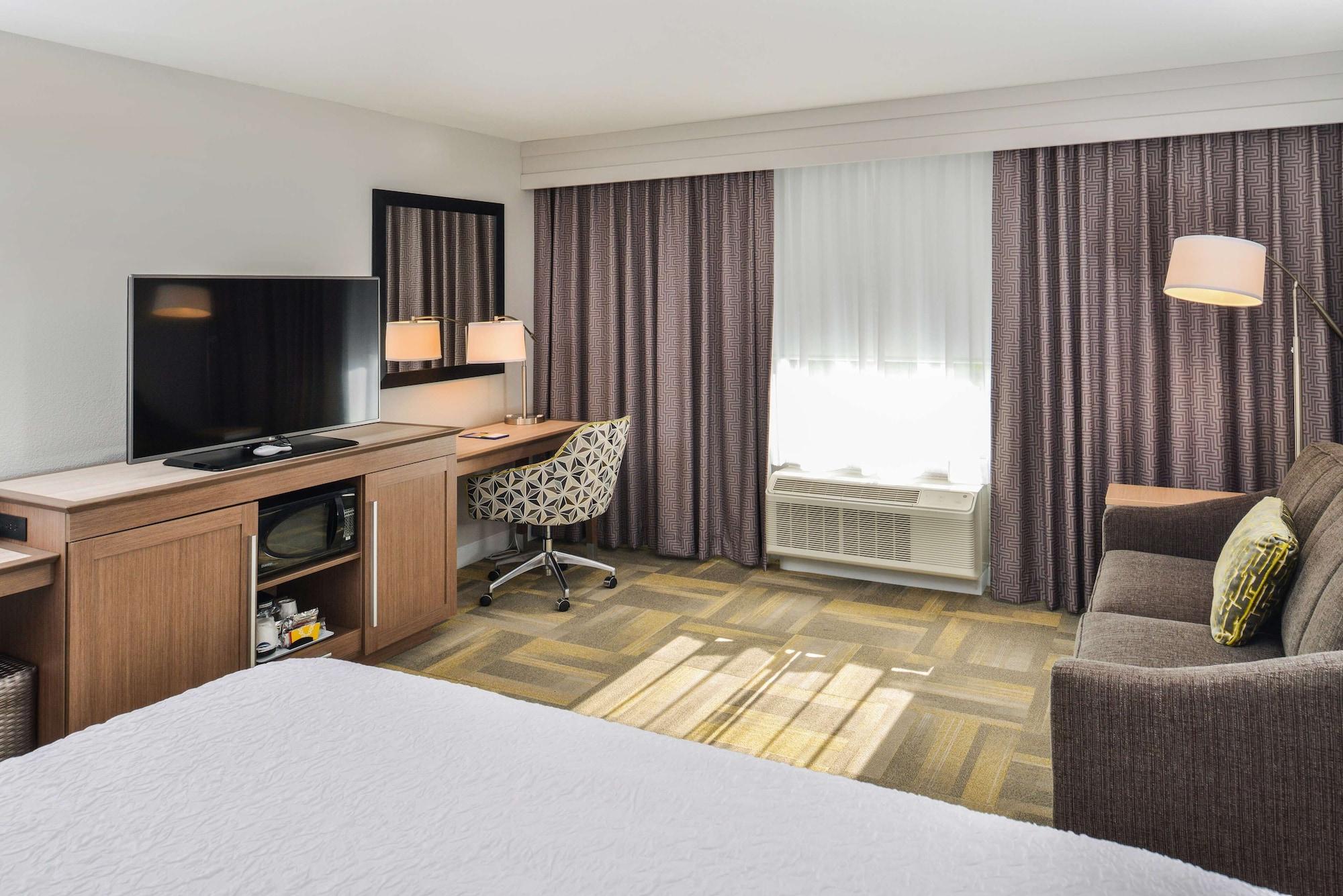 Hampton Inn And Suites Altoona-Des Moines By Hilton Εξωτερικό φωτογραφία
