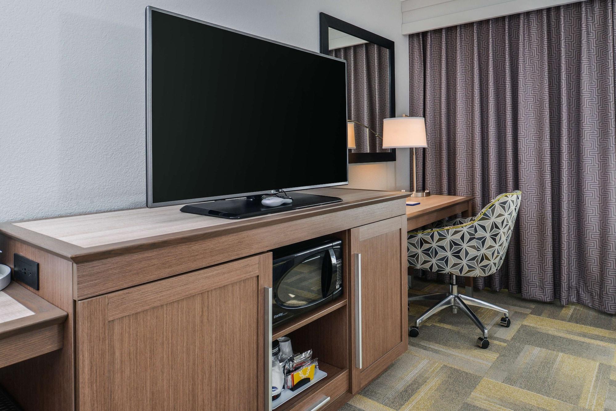 Hampton Inn And Suites Altoona-Des Moines By Hilton Εξωτερικό φωτογραφία