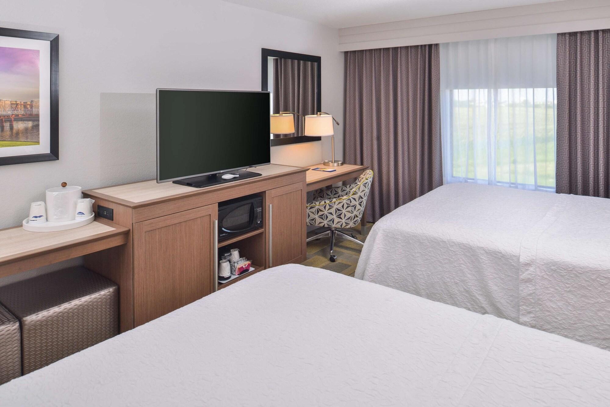 Hampton Inn And Suites Altoona-Des Moines By Hilton Εξωτερικό φωτογραφία